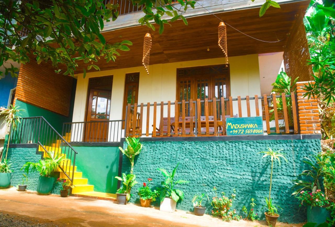 Madushanka Resort Ella Exterior photo